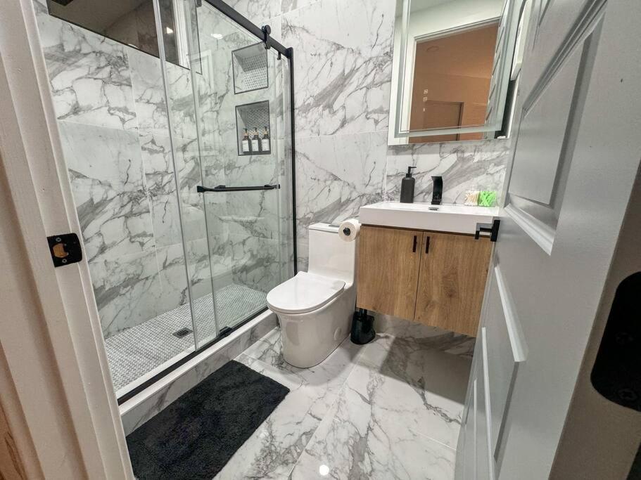 The London Apartment Philadelphia Exterior photo